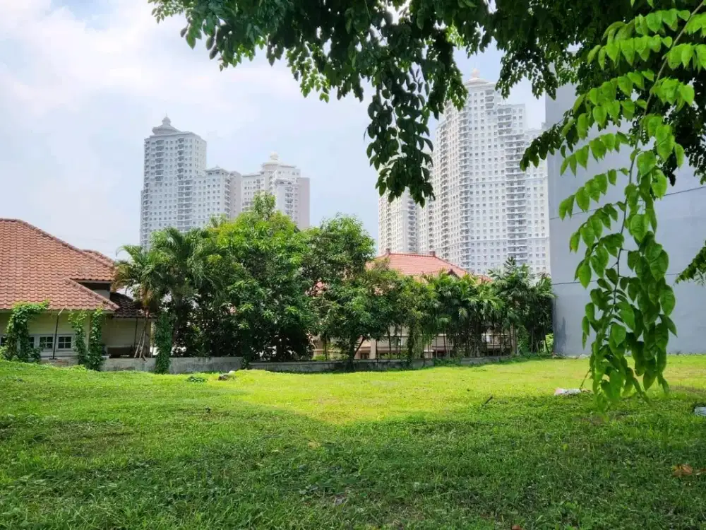 Pakuwon Square pakuwon Mall Depan Loop