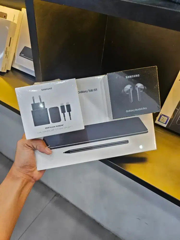 SAMSUNG TAB S11 WIFI N 5G FREE BUDS 3 N ADAPTER 45W