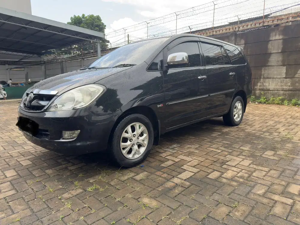 Toyota Kijang Innova V Diesel