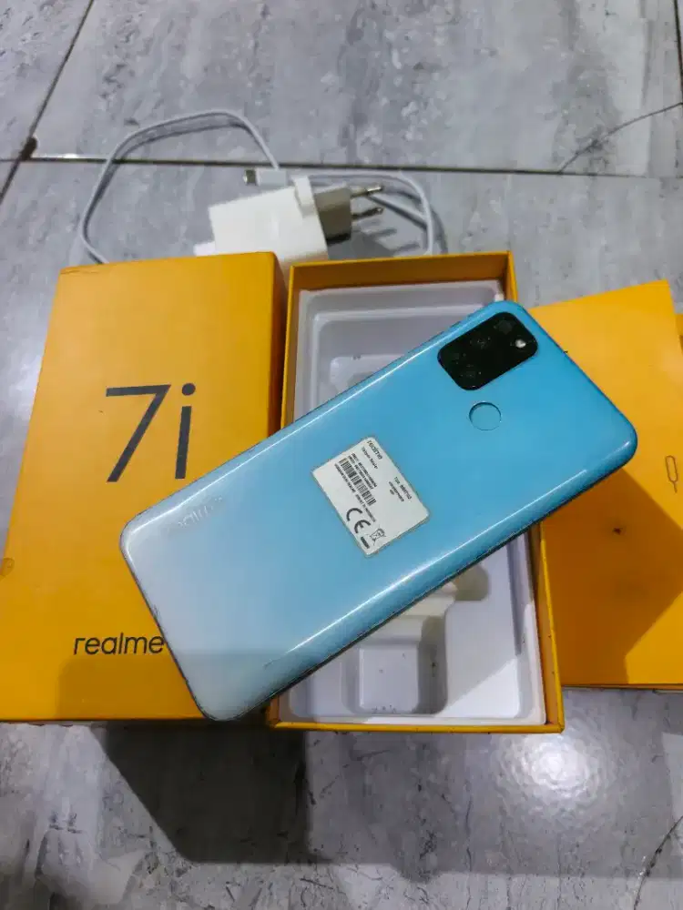 Realme 7i Ram 8/128 fulset