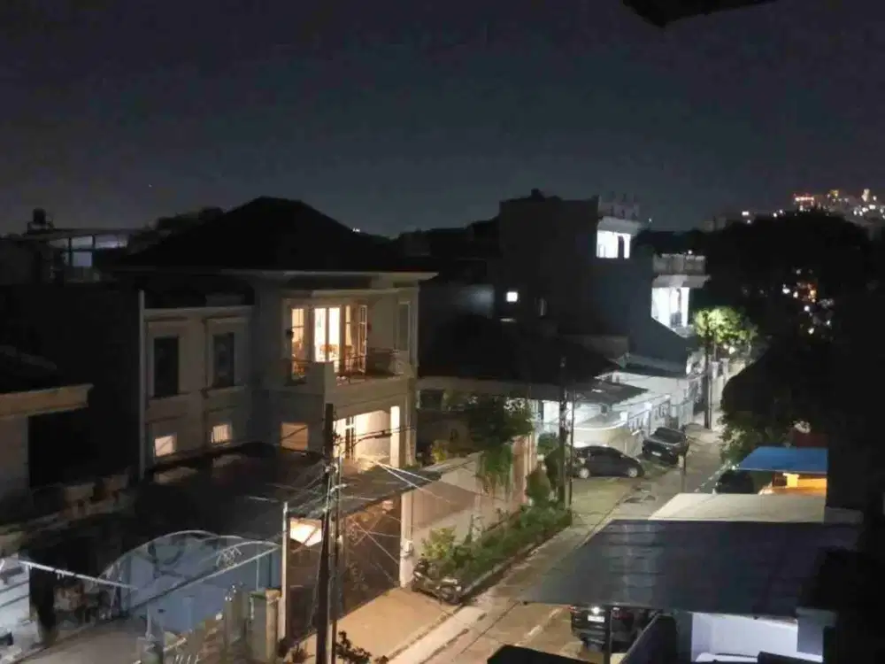 Dijual Rumah 3 lantai, KOMPLEK Sunter Indah