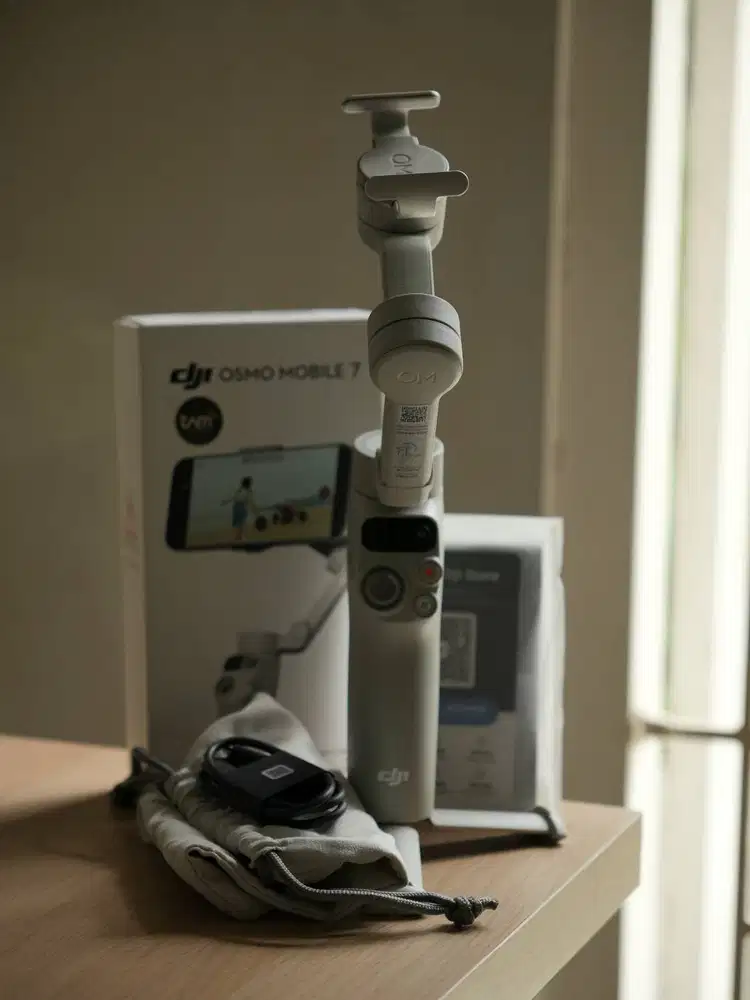 Gimbal Stabilizer DJI Osmo Mobile 7 Fullset Like New