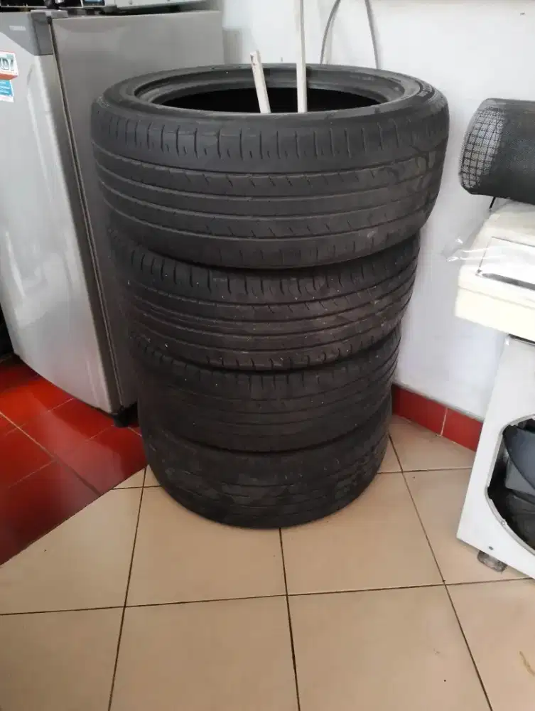 ban Dunlop Maxx 050 ex HRV