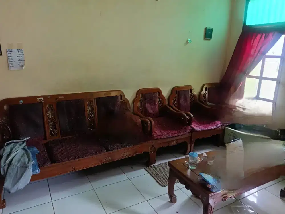 Borongan meja kursi lemari