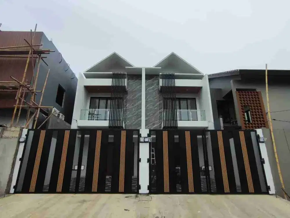 HUNAIN RUMAH BARU DI KAVLING DKI MERUYA JAKARTA BARAT