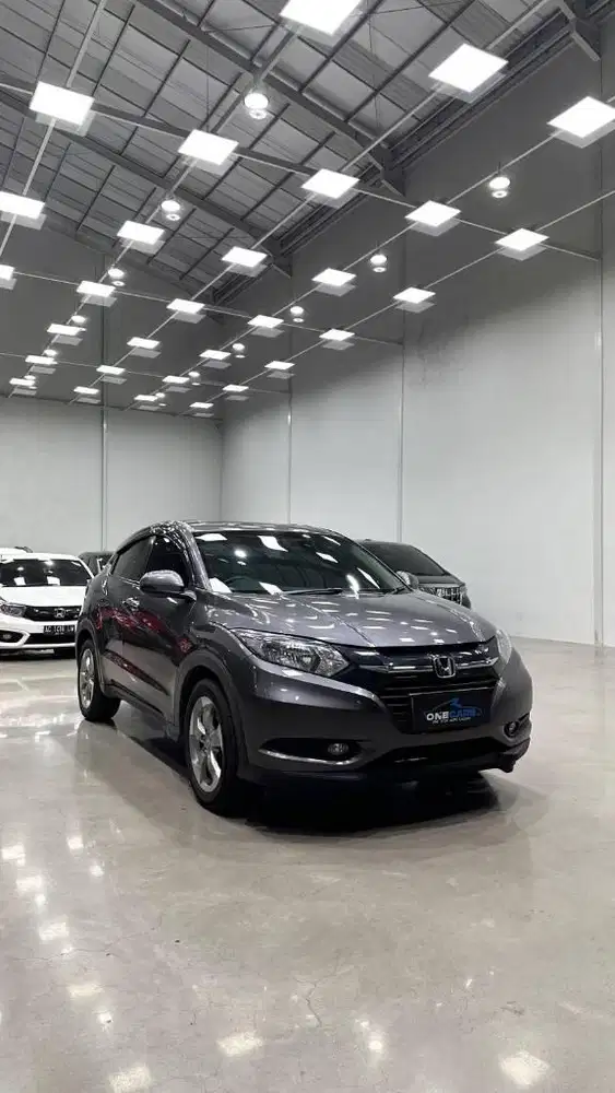 TDP 20jt! Honda HRV E CVT 2017, Plat L, KM 68rb, Istimewa, Pjk Panjang