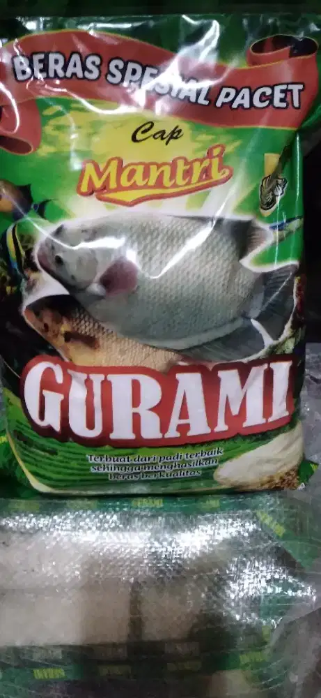 Beras pscet Gurani 3kg= 43.500 & Putri biru 5kg= 76.500 kwalitas sip