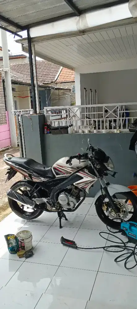 DIJUAL YAMAHA VIXION OLD 2013
