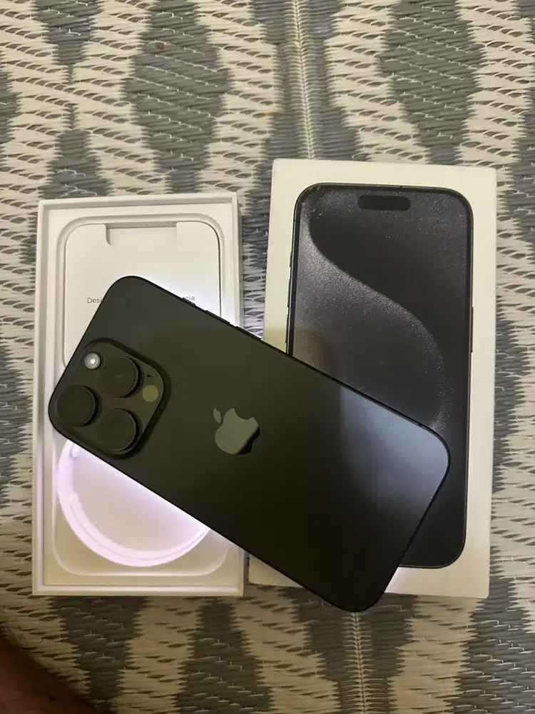 Iphone 15 pro 128gb ibox garansi on