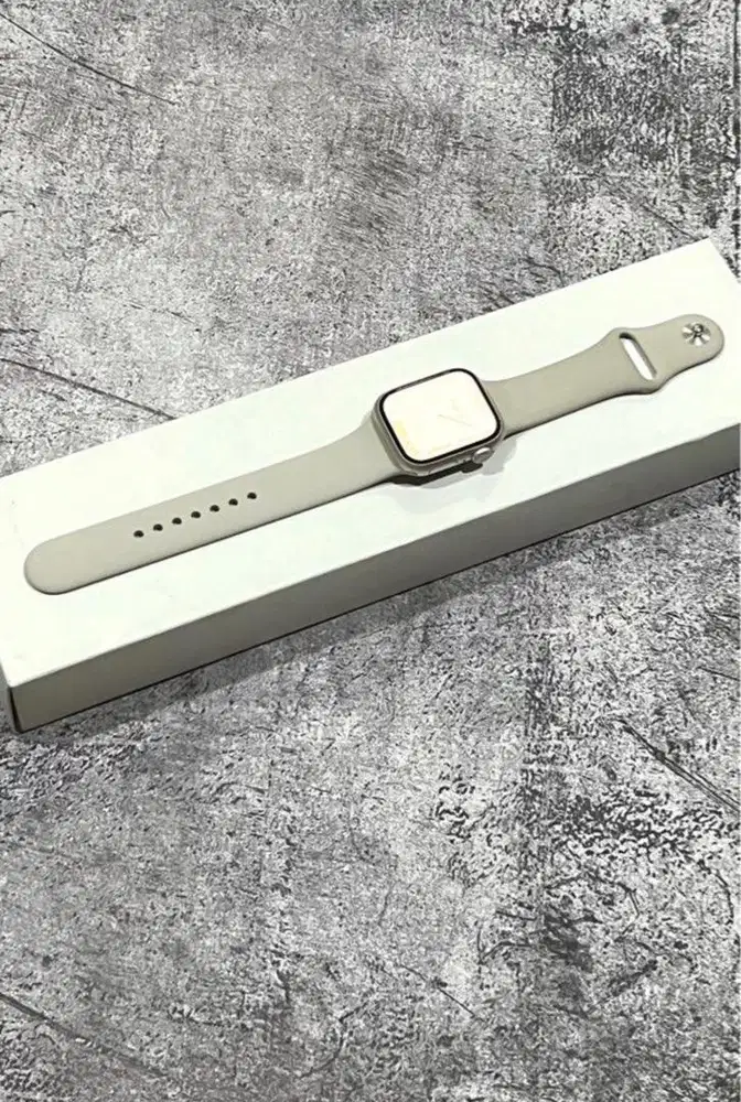 Apple Watch Series 8 41mm Starlight Ex IBox