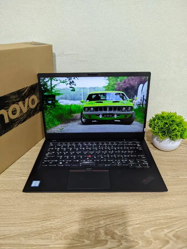 LAPTOP LENOVO THINKPAD X1 CARBON GEN 6 INTEL CORE I5 RAM 8/256GB MURAH