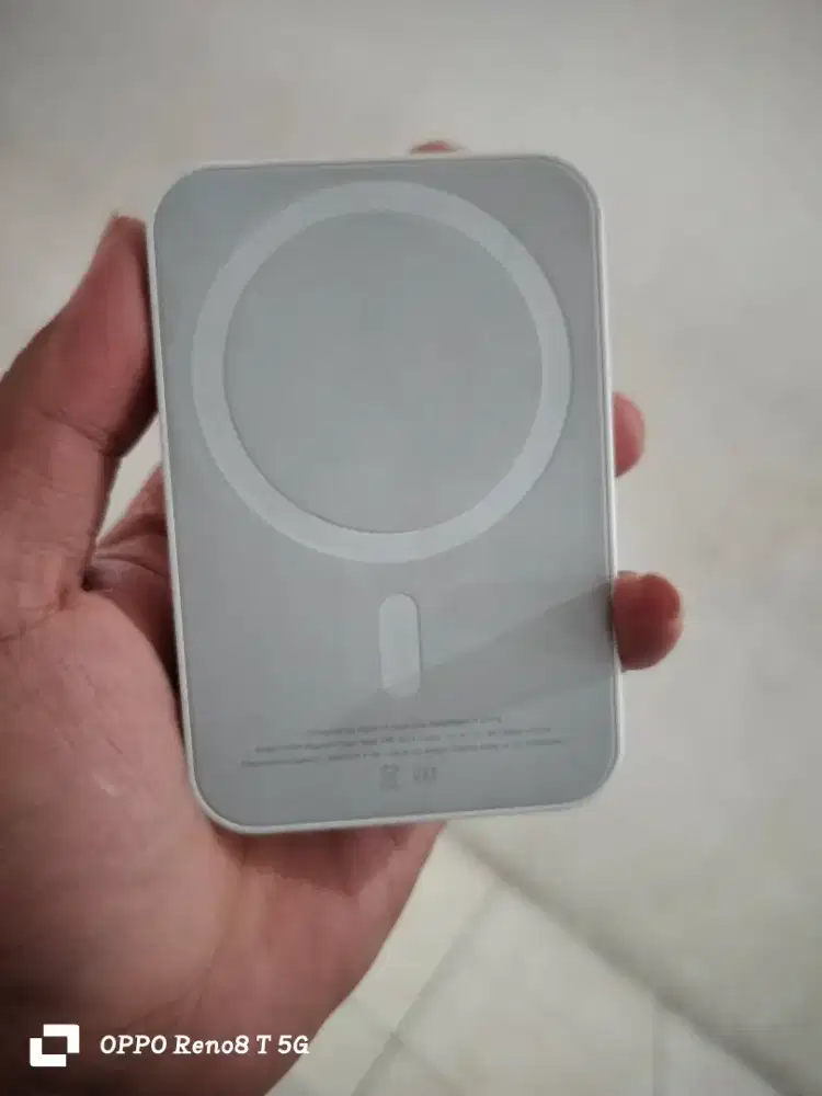 Power bank iPhone 10.000 mAh magsave magnet .