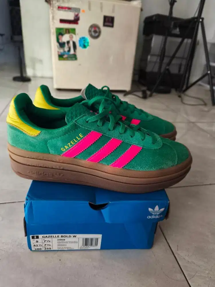 Adidas gazelle bold