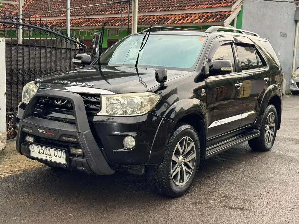 Toyota Fortuner 2011 G Diesel metik full istimewa yuk jual cepet