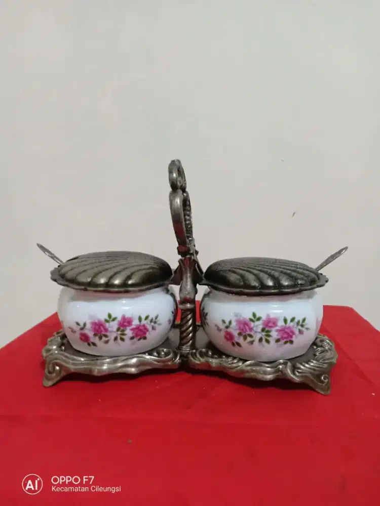 Satu Set Lawas Wadah/Tempat Gula & Kopi/Krimer  Antik