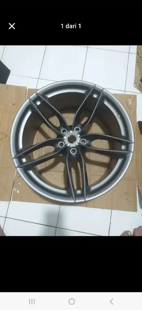 Velg buat serep oem ferrari 488 spider front R20XJ9 Rear R20XJ11 italy
