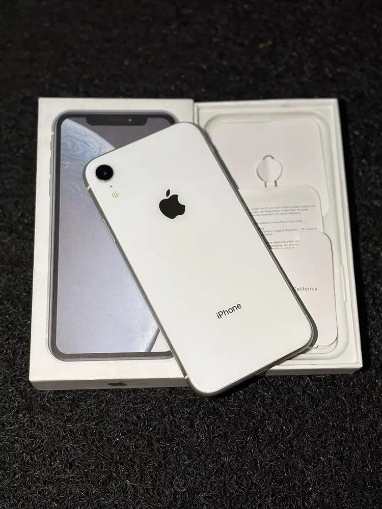 Iphone XR white 128gb fullset Beacukai