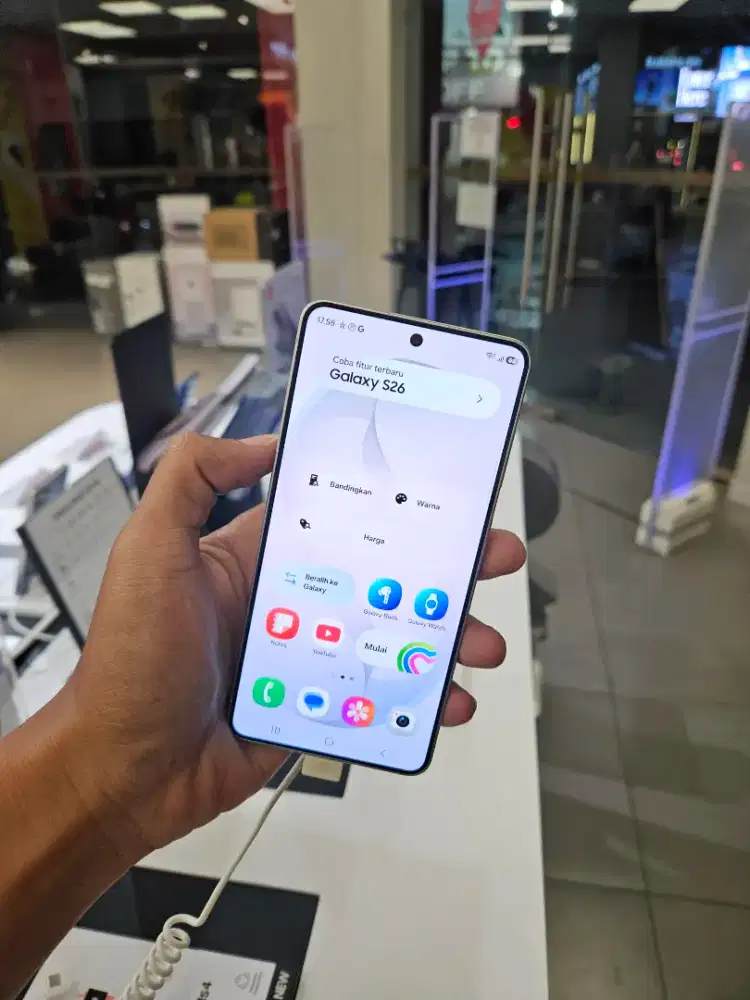 SAMSUNG S26 BASE 12/512GB BONUS SENILAI 6 JUTA (UNIT READY LANGSUNG)