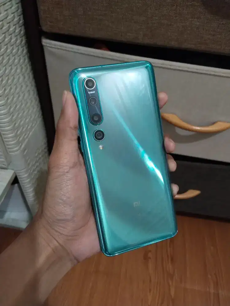 Mi 10 5G 8/256gb Second minus garis layar