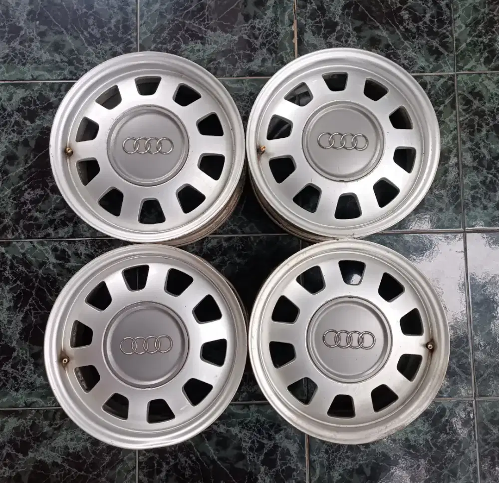 Velg oem audi a4 R15 pcd 4x100 dop ori karimun starlet brio dll