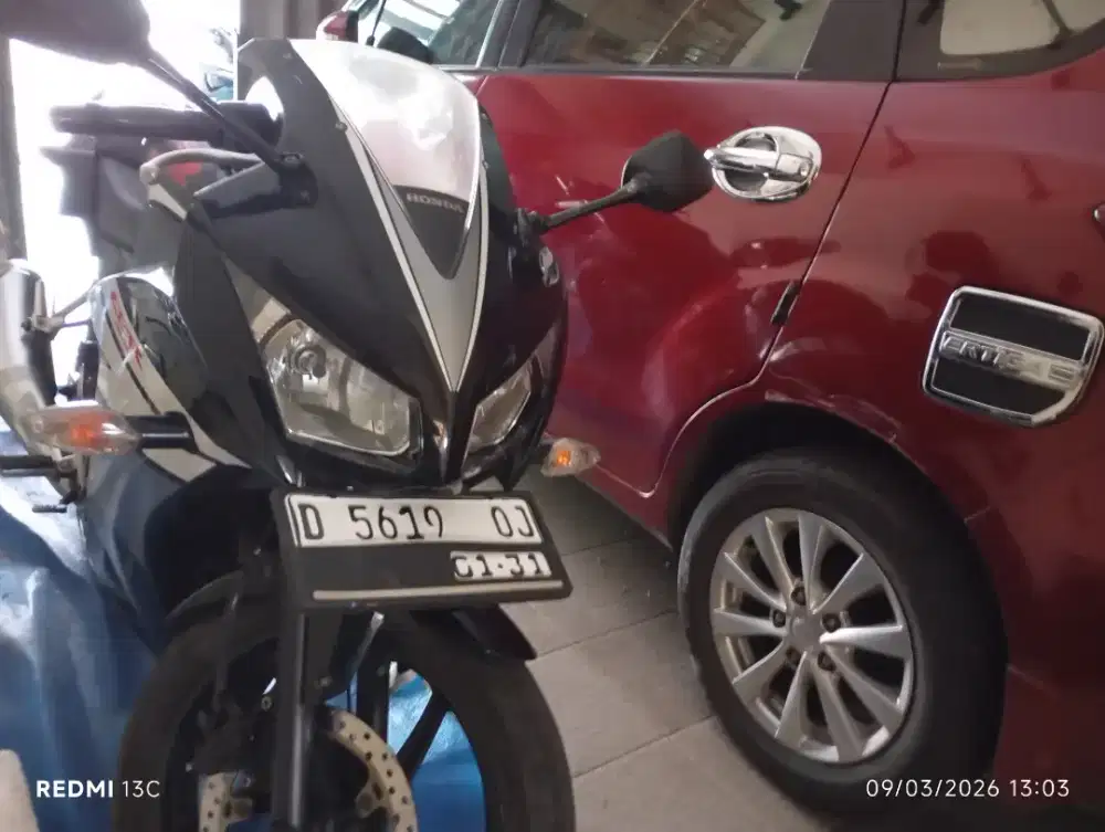 CBR 1tgn Dr Baru km Rendah 12jt