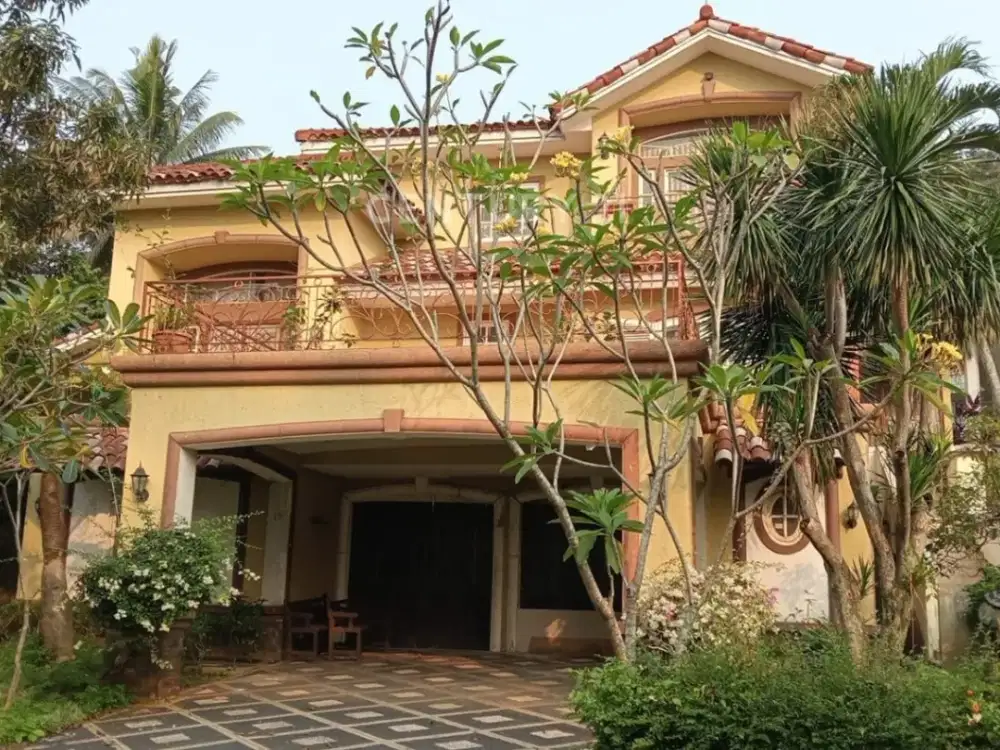 Rumah Luas Di Mediterania Parahayangan Golf Sentul City Bogor