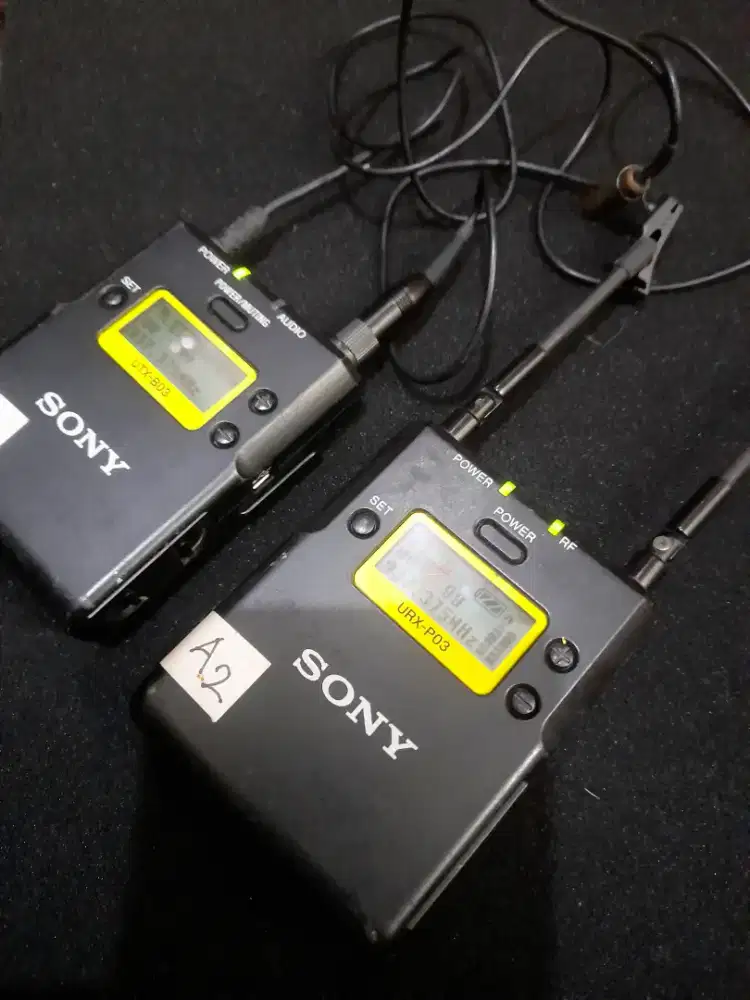 Sony wireless clip on mantap