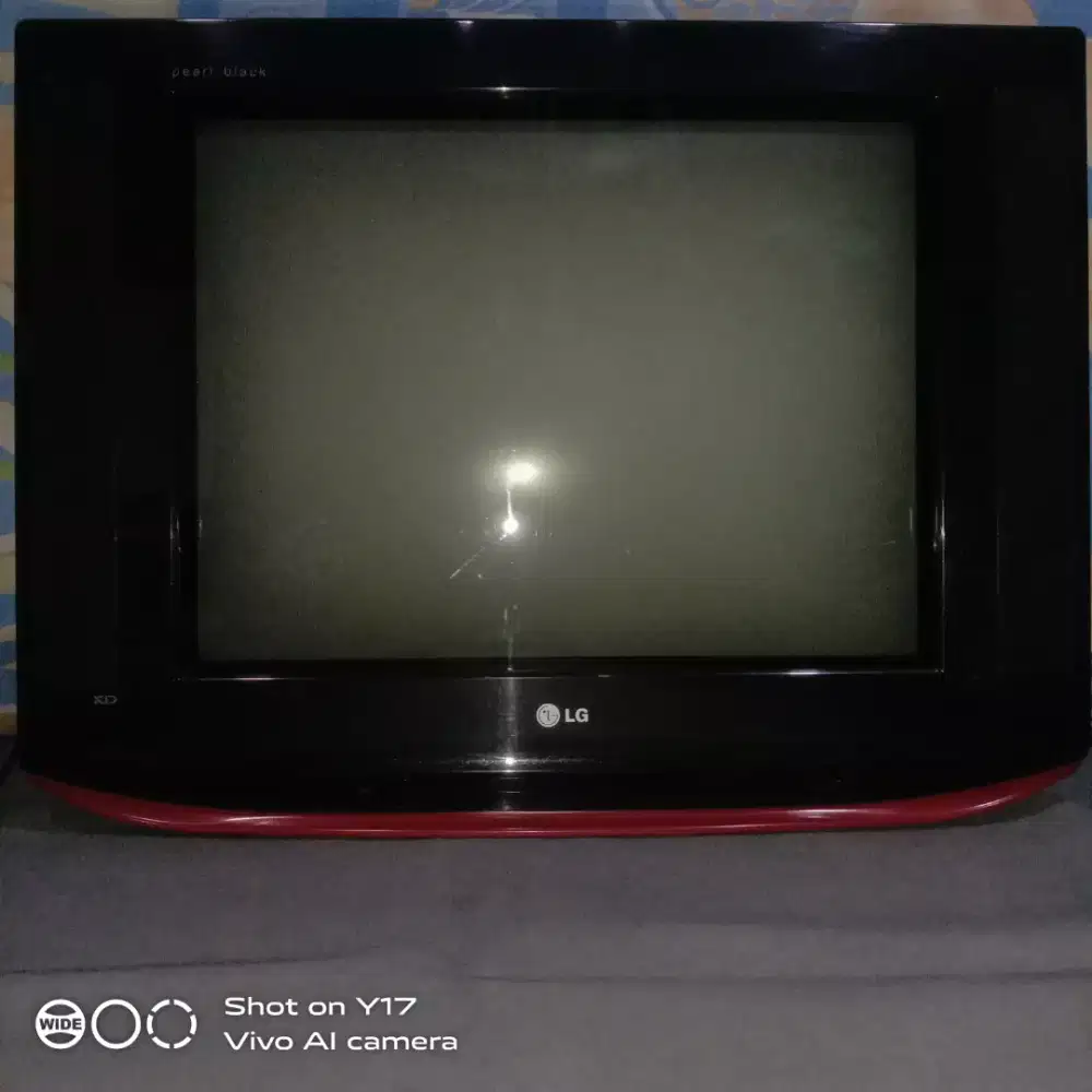 TV LG SLIM 21 INS