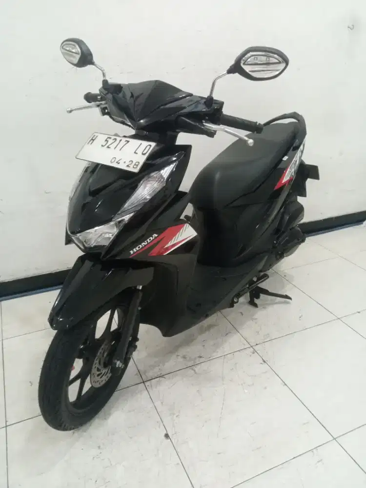 Honda Beat 2023 hitam