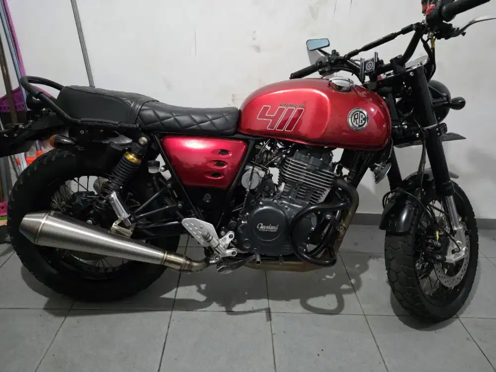 Cleveland Ace 400 Red Gloss 2022