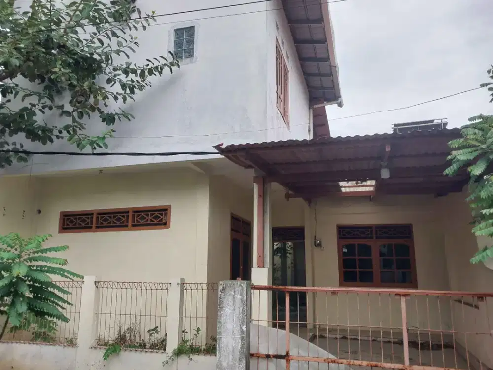 Dijual Rumah Multiguna Dibawah Harga Pasar, Lokasi di Komplek Perum Citra Kebun Mas, Kabupaten Karawang