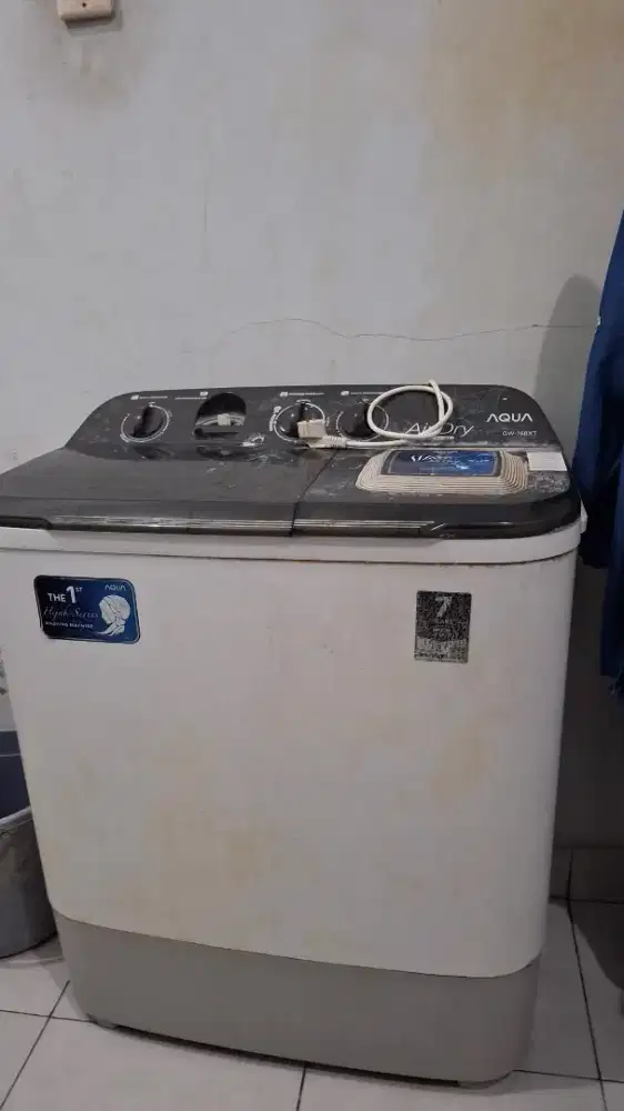 Mesin Cuci Bekas