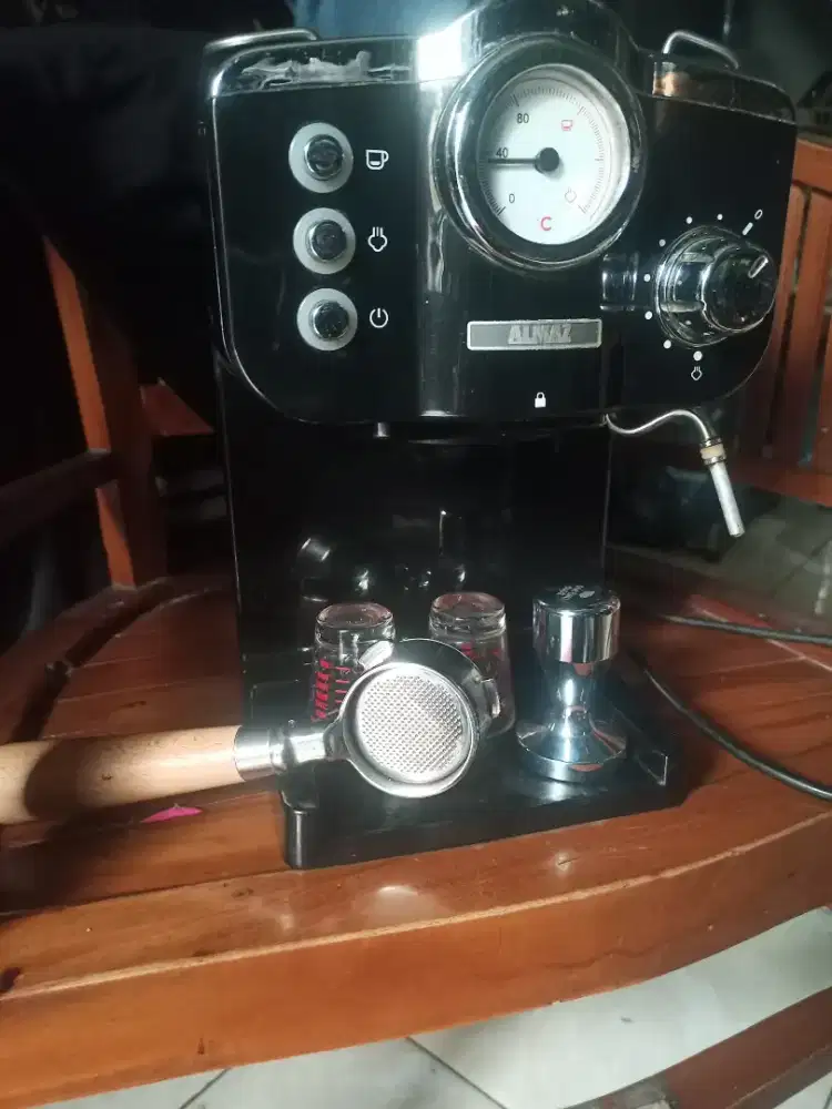 Mesin kopi espresso merek ALMAZ siap pakai