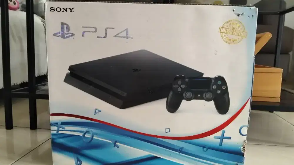 PS 4 Slim Ori 1 TB Black Edition