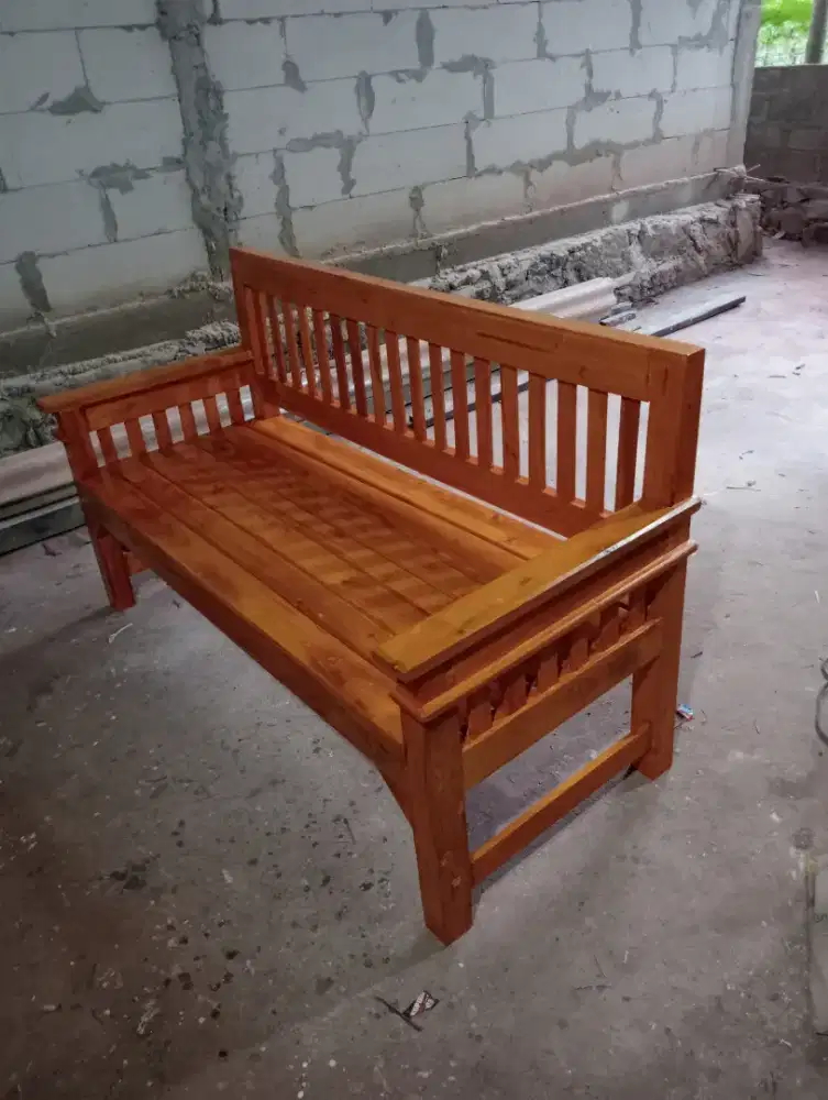 Kursi panjang/teras buat santai