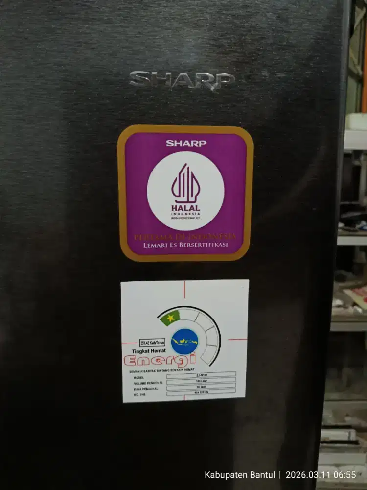 Jual Cepat Kulkas Sharp lemari es 1 pintu seperti baru