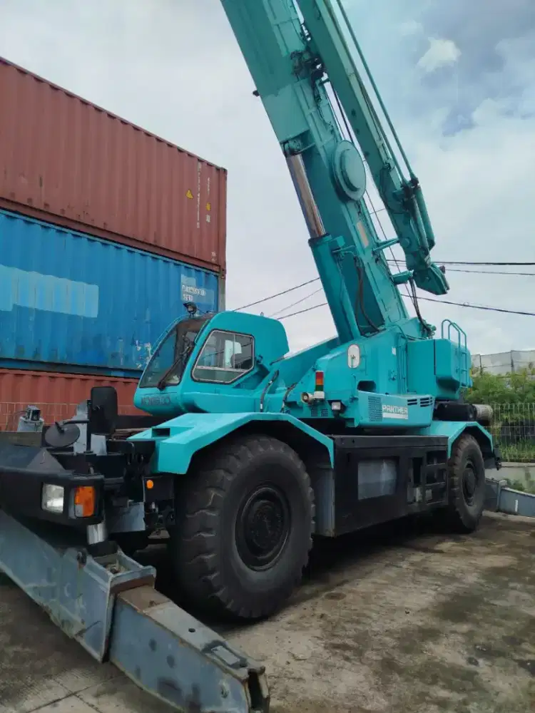 Raughterain crane Kobelco panter 50 ton