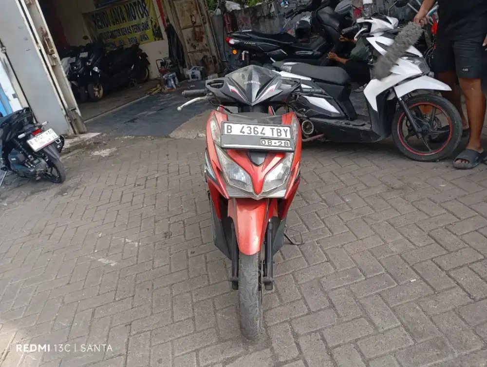Vario 125 esp tahun 2014. Ss lengkap