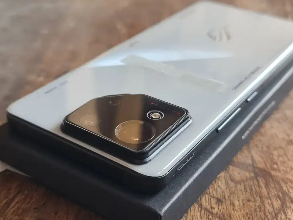 Asus ROG Phone 8 12/256 Like New Garansi Resmi ROG 8 HP Game