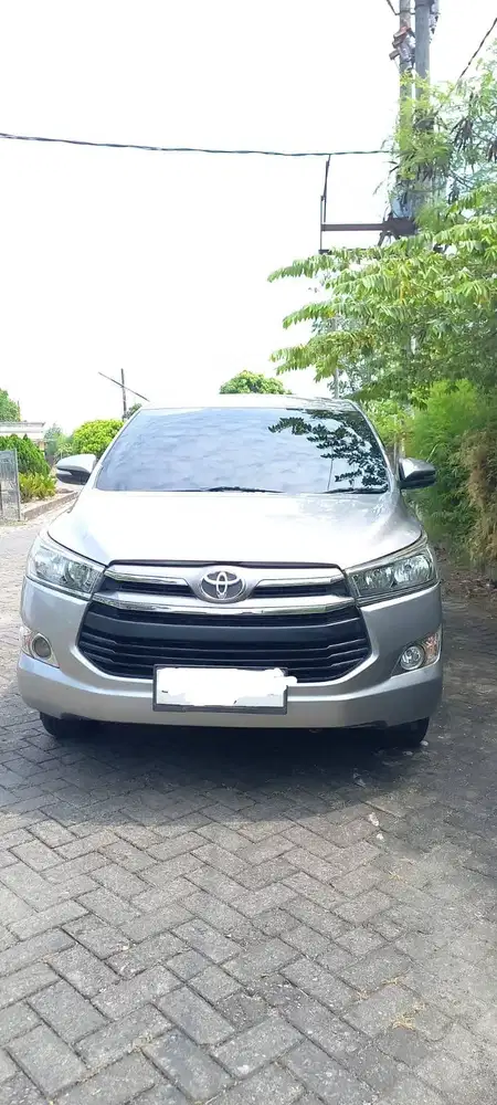 Innova Reborn G M.T 2020