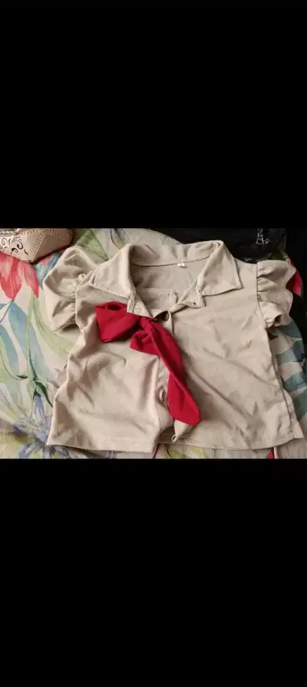 Dijual Borongan Baju anak,tas baby joy dan 3 boneka