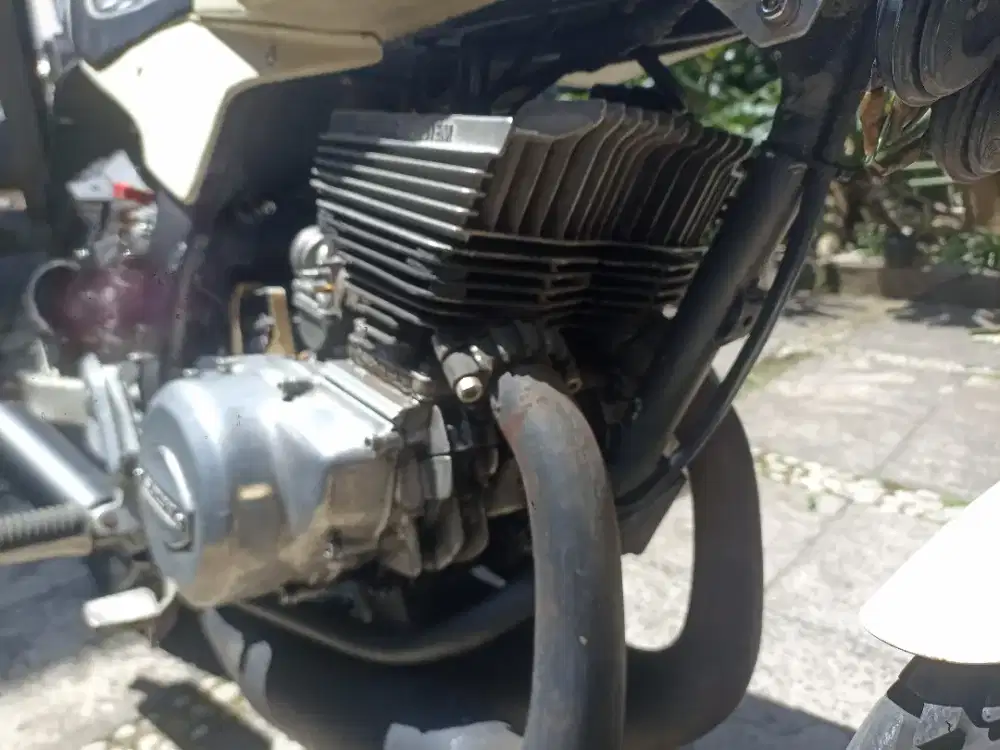 Suzuki GT 185 twin tahun 1976