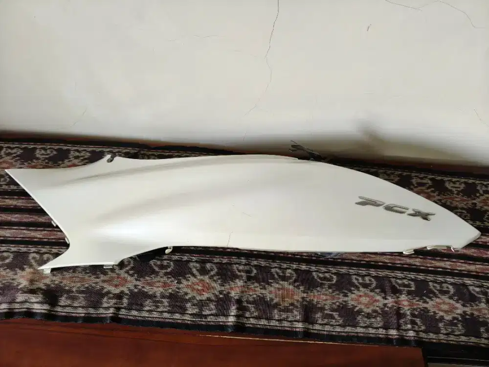 Cover Body Kiri belakang PCX 150