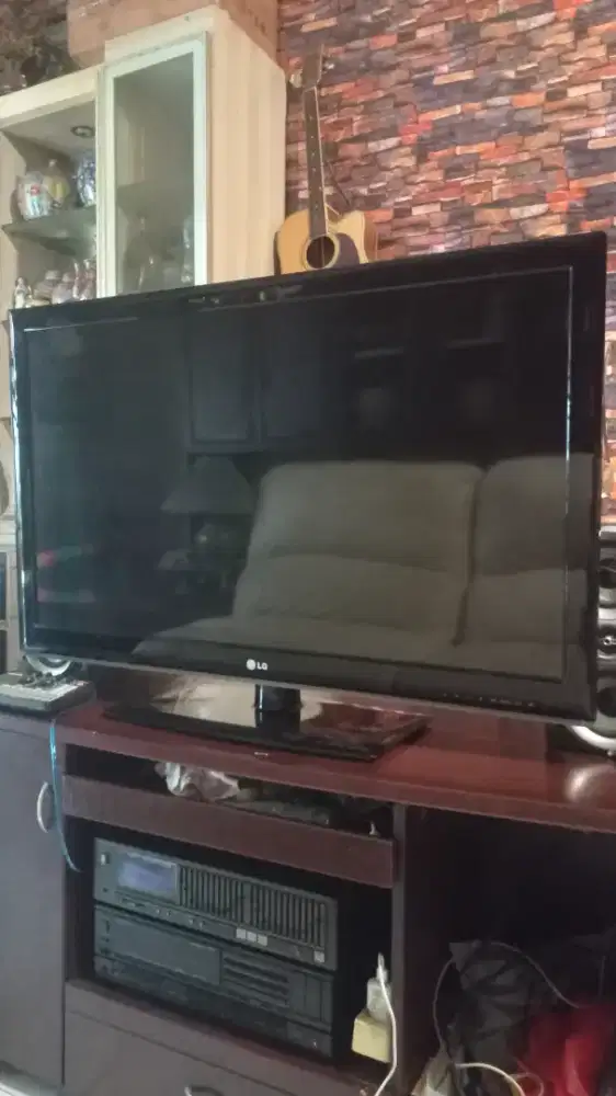 DIJUAL LCD TV MERK LG 47 Inch