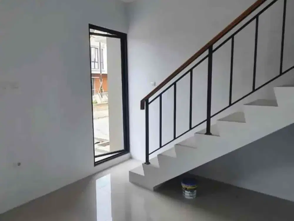 Rumah siap huni dekat tol jatikarya