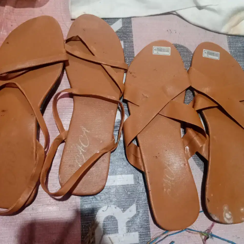 Jual sendal belum pernah di pakai