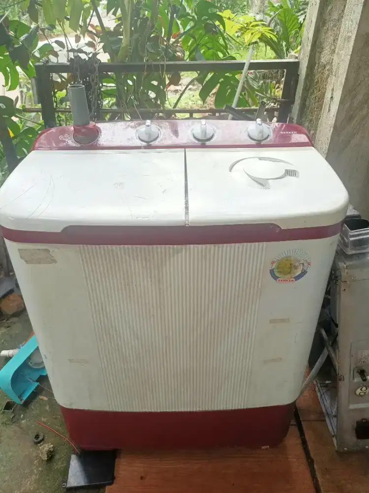 Mesin cuci Polytron dan Sanken