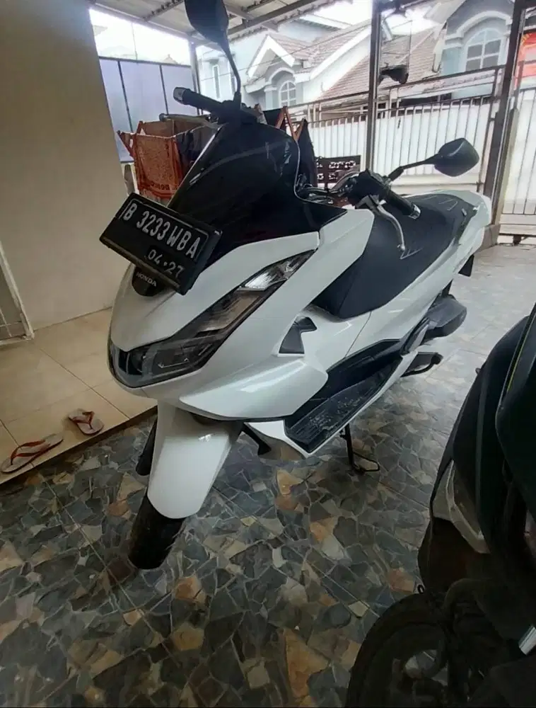 Honda PCX CBS 2022 Mulus dan Terawat