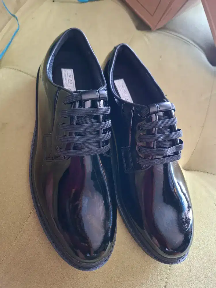 Sepatu pdh bagus poll tali karet 43
