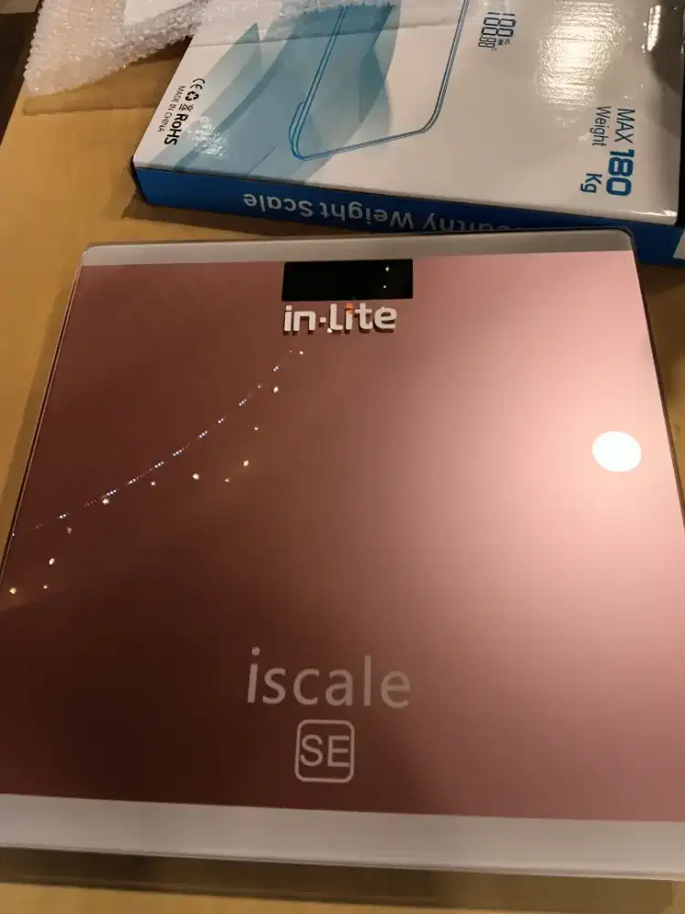 Timbangan badan digital